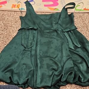 Francesca's Collections Green Satin Dress Size XL